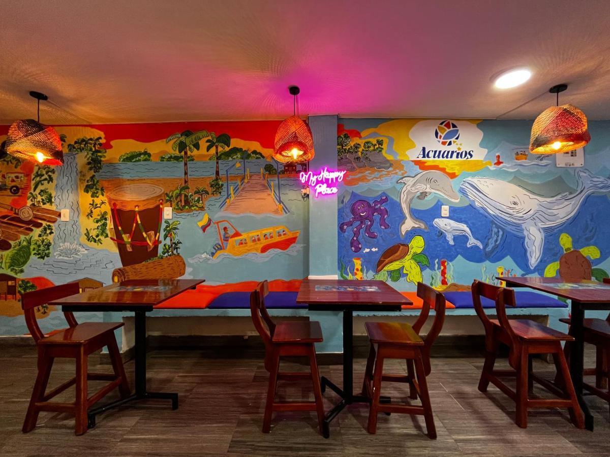 Acuarios Hostal Playa Ladrilleros Ngoại thất bức ảnh