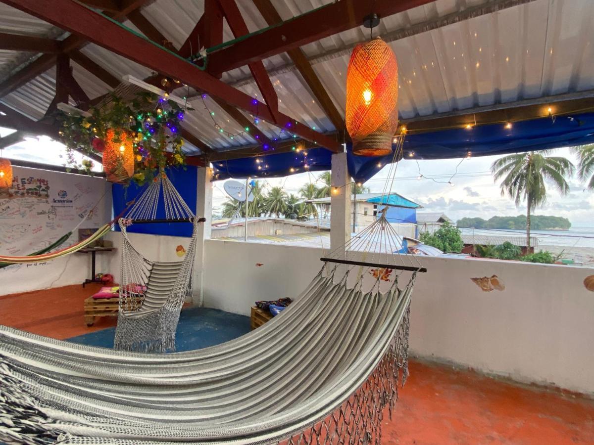 Acuarios Hostal Playa Ladrilleros Ngoại thất bức ảnh